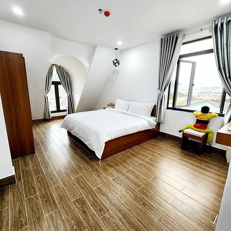 Happy Bun Hotel Dalat Exterior foto