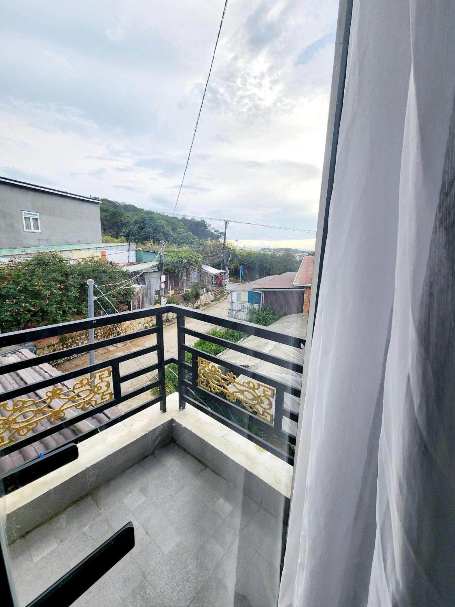 Happy Bun Hotel Dalat Exterior foto